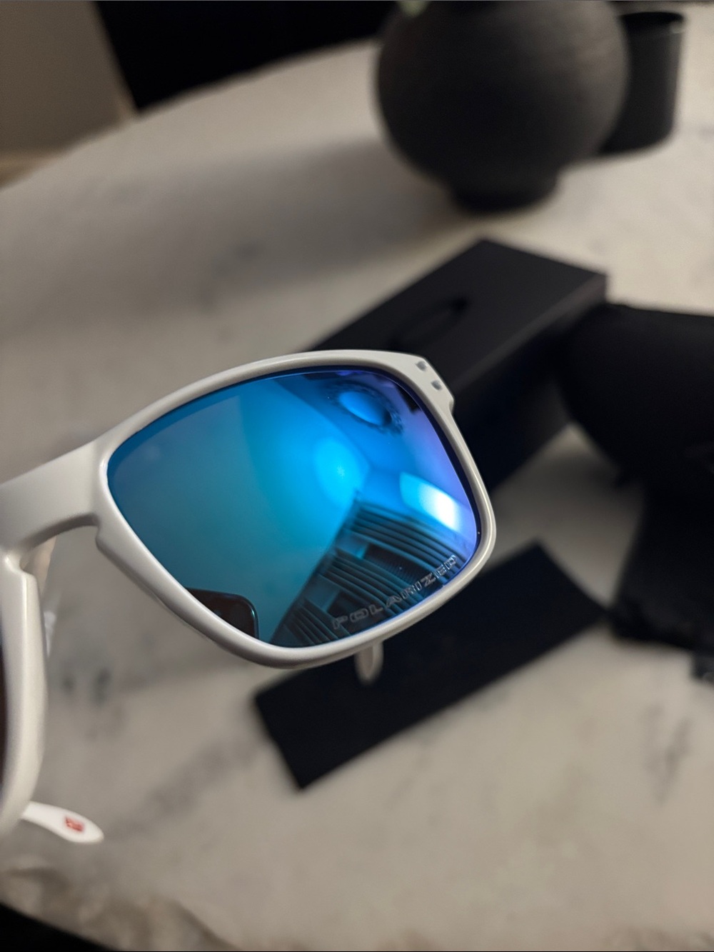 Oakley Hollbrook Sunglasses - Picture 4 of 6